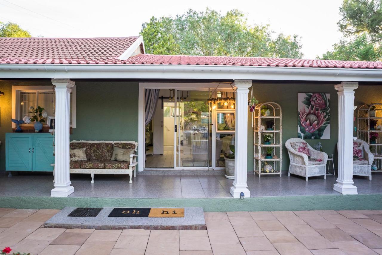 Gabbys Cottage Guesthouse Bloemfontein Exterior photo